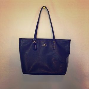 The City Tote Coach Purse